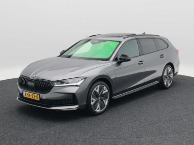 Financial Leas Škoda Superb Combi Sportline Business 1.5 TSi 204 Pk PHEV
