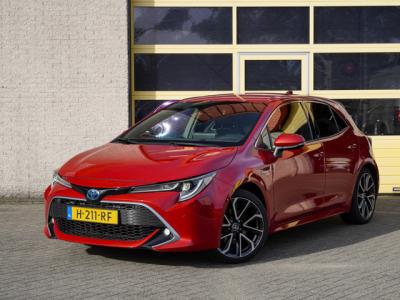 Financial Leas Toyota Corolla 2.0 Hybrid Automaat! 5drs Executive BJ2020 Lmv 18"