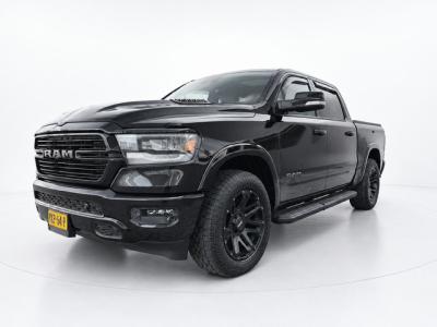 Financial Leas Dodge Ram 1500 5.7 V8 4x4 Crew Cab 6'4 LUCHTVERING LPG