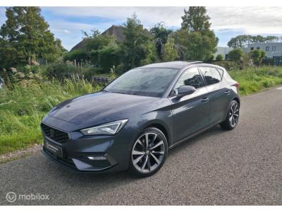 Financial Lease SEAT Leon 1.5 eTSI FR