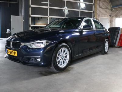 Financial Leas BMW 3 Serie 318i Centennial Executive Trekhaak