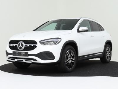 Financial Leas Mercedes-Benz GLA 200 Progressive automaat
