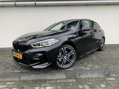 Financial Leas BMW 1 Serie 118iA High Executive M-Sportpakket