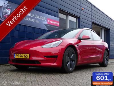 Financial Leas Tesla Model 3 RWD Plus in nieuwstaat