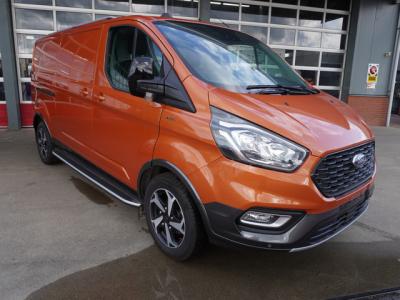 Financial Lease Ford Transit Custom 300L 2.0 TDCI 130PK L2H1 Limited Active Edition