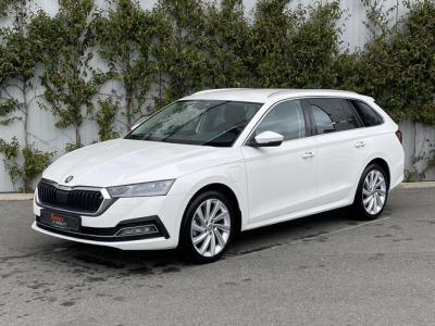 Financial Lease Škoda Octavia Combi 1.4 TSI iV PHEV Business Edition Plus