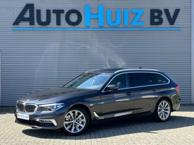 Financial Leas BMW 5 Serie Touring 530i Automaat Executive Luxury Line Panoramadak LED Stoelverwarming 18 Inch Lederen interieur