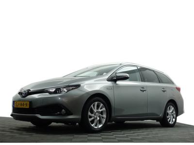 Financial Leas Toyota Auris Touring Sports 1.8 Hybrid Dynamic Aut-
