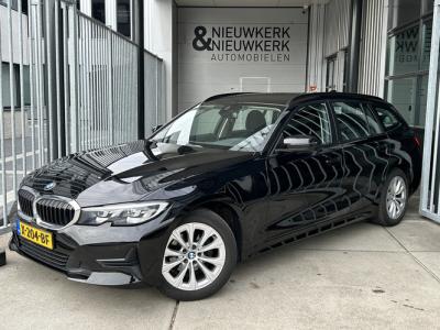 Financial Lease BMW 3 Serie Touring 318i Executive Edition