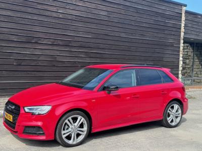 Financial Leas Audi A3 Sportback 30 TFSI 116pk S tronic S-Line NAVI!