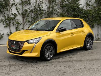 Financial Leas Peugeot e-208 Allure Pack