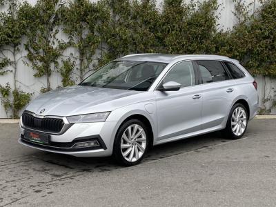 Financial Leas Škoda Octavia Combi 1.4 TSI iV PHEV Business Edition Plus
