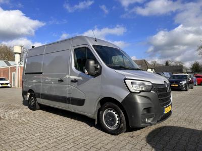 Financial Leas Renault Master T35 2.3 dCi 180 L2H2 Energy 3-Pers