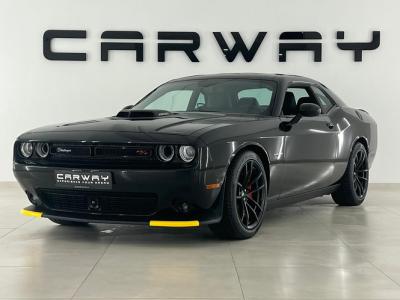 Financial Leas Dodge Challenger V8 Hemi R