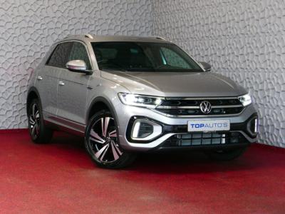 Financial Lease Volkswagen T-Roc 1.5 TSI 150PK R-LINE EVO IQ LIGHT ALCANTARA ELEK.KLEP CARPLAY STOEL