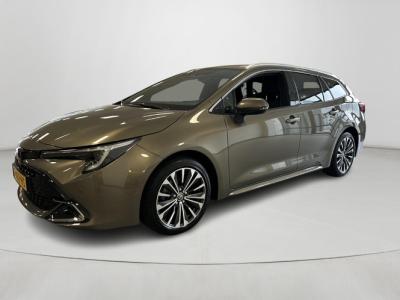 Financial Lease Toyota Corolla Touring Sports 1.8 Hybrid First Edition
