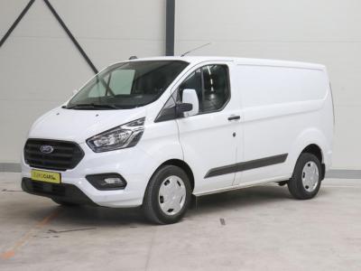 Financial Leas Ford Transit Custom L1H1 130PK Automaat