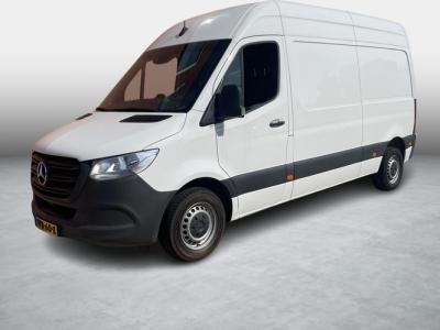 Financial Leas Mercedes-Benz Sprinter L2H2