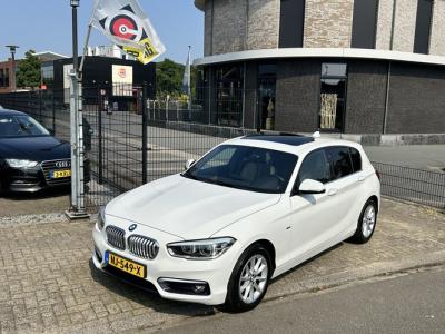 Financial Lease BMW 1-serie 116i Centennial Exe Schuifdak