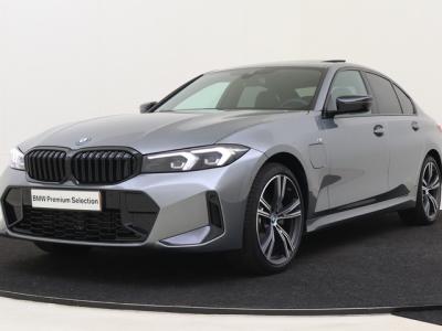 Financial Leas BMW 3 Serie 320e High Executive M Sport Automaat