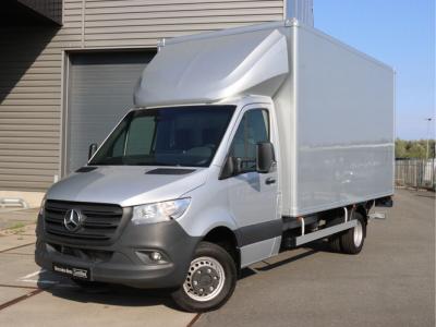 Financial Leas Mercedes-Benz Sprinter 517 1.9 CDI L3 RWD Bakwagen met Dhollandia Laadklep 1000KG 24 Maanden Certified Garantie Nieuw direct leverbaar zilvergijs