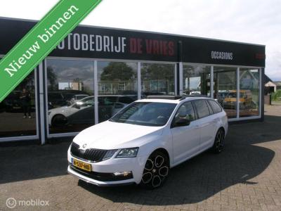Financial Leas Škoda Octavia Combi 1.5 TSI Sportline Pano