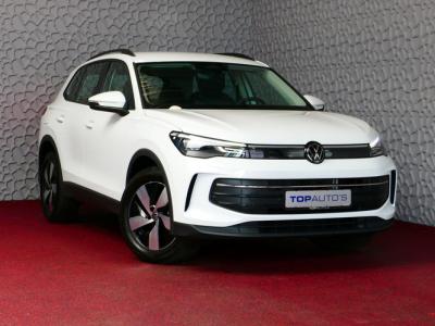 Financial Leas Volkswagen Tiguan 1.5 eTSI 150 BUSINESS EDTION NAVI CAMERA TREKHAAK STOEL
