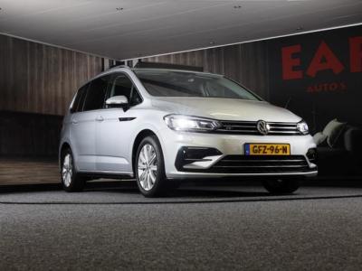 Financial Leas Volkswagen Touran 1.5 TSI R Line 7 Persoons