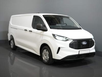 Financial Leas Ford Transit Custom 2.0 TDCI 136 pk L2 5 jaar