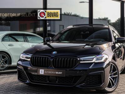 Financial Leas BMW 5 Serie Touring 530e xDrive - PANO - TREKH. - 2 JR GARANTIE - M-SPORT