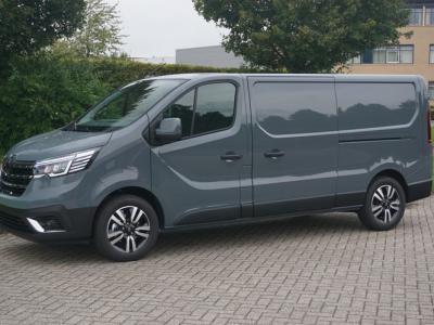 Financial Leas Renault Trafic 170PK L2H1 EDC AUT BPM VRIJ!!