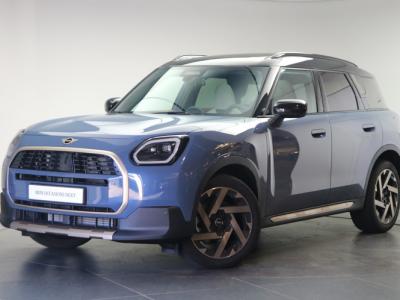 Financial Leas MINI Countryman C Automaat