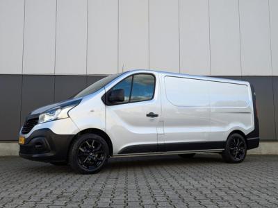 Financial Lease Renault Trafic DCi 120PK L2H1 CRUISE AIRCO EURO 6 2000KG TREKHAAK 3 ZITPLAATSEN