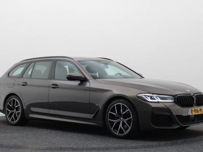 Financial Lease BMW 5 Serie Touring 520i Business Edition Plus M Sport