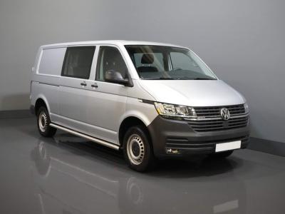 Financial Leas Volkswagen Transporter T6.1 2.0 TDI 150 pk L2 DC Dubbel Cabine 4Motion