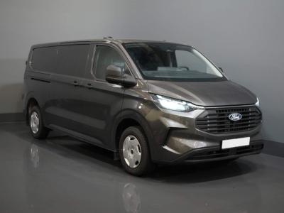 Financial Leas Ford Transit Custom 2.0 TDCI 130 pk L2 5 jaar