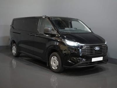 Financial Leas Ford Transit Custom 2.0 TDCI 136 pk L2 5 jaar