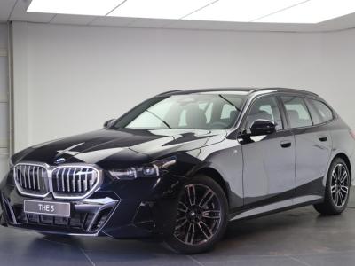 Financial Leas BMW 5 Serie Touring 520i M Sport Automaat