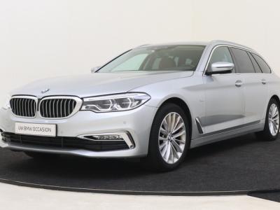 Financial Leas BMW 5 Serie Touring 520i High Executive Luxury Line Automaat