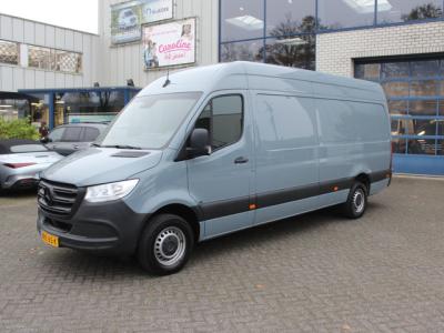 Financial Leas Mercedes-Benz Sprinter 317 CDI L3H2