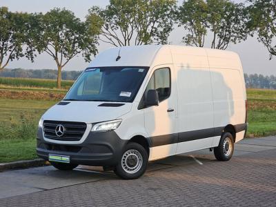 Financial Leas Mercedes-Benz Sprinter 317 1.9 CDI L2H2