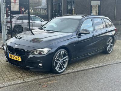 Financial Lease BMW 3 Serie Touring 330i High Exe M Sport