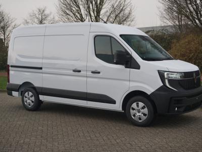 Financial Leas Renault Master T35 150PK Extra L2H2 BPM VRIJ!!