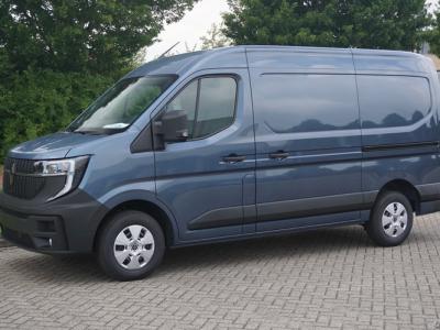 Financial Leas Renault Master T35 170PK Extra L2H2 BPM VRIJ!!