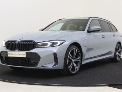 Financial Lease BMW 3 Serie Touring 330e xDrive High Executive M Sport Automaat