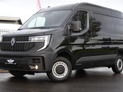 Financial Lease Renault Master T35 2.0 dCi 170 L2H2 Extra Black Edition
