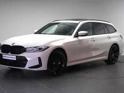 Financial Lease BMW 3 Serie Touring 330e xDrive High Executive M Sport Automaat