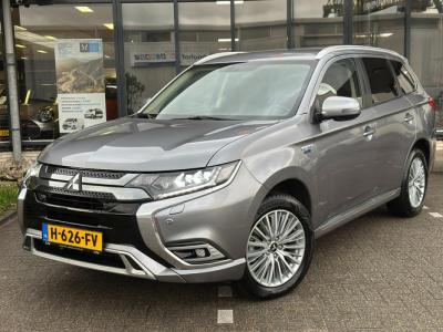 Financial Leas Mitsubishi Outlander 2.4 PHEV Intense