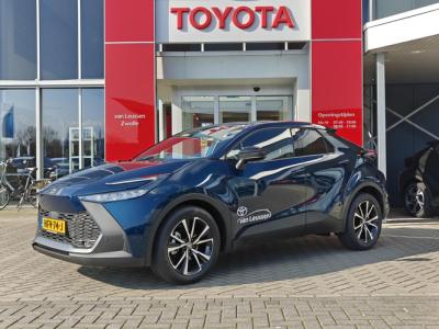 Financial Lease Toyota C-HR Hybrid 140 Dynamic