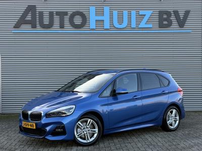 Financial Leas BMW 2 Serie Active Tourer 220i High Executive M Sport Trekhaak Achteruitrijcamera Stoelverwarming LED